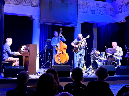 Artaz kwartet-met gitarist Martin Lichters